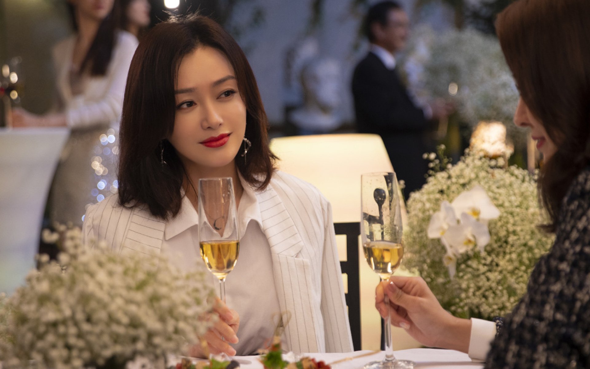 勇士苦战取胜,库里表现依旧火热,勇士的库里去哪了