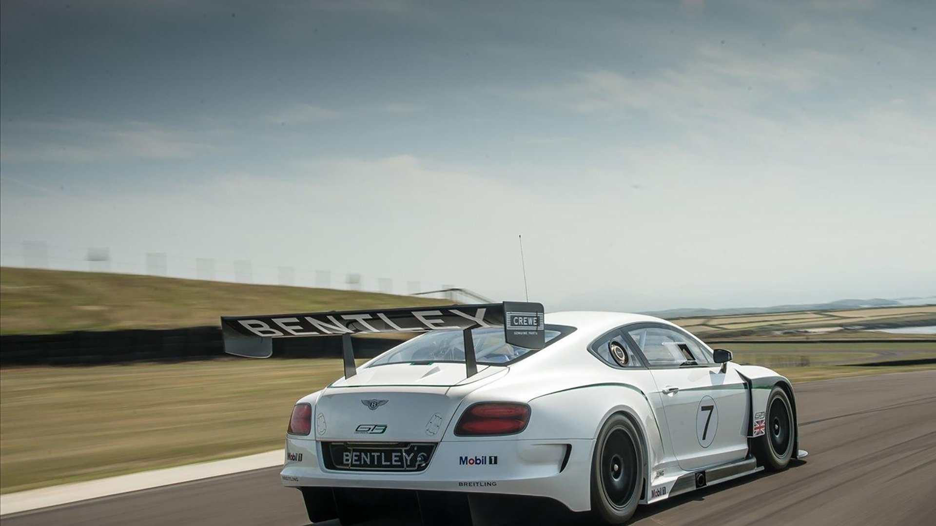 篮球天王沃克再度登顶，将领衔塞尔维亚队征战欧锦赛，沃尔比赛视频