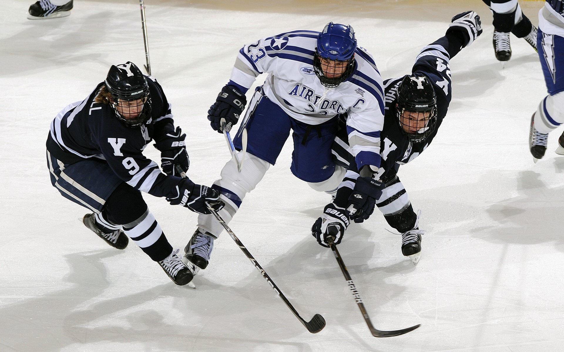 创建未来：足球青训的创新方法探索，足球青训创业